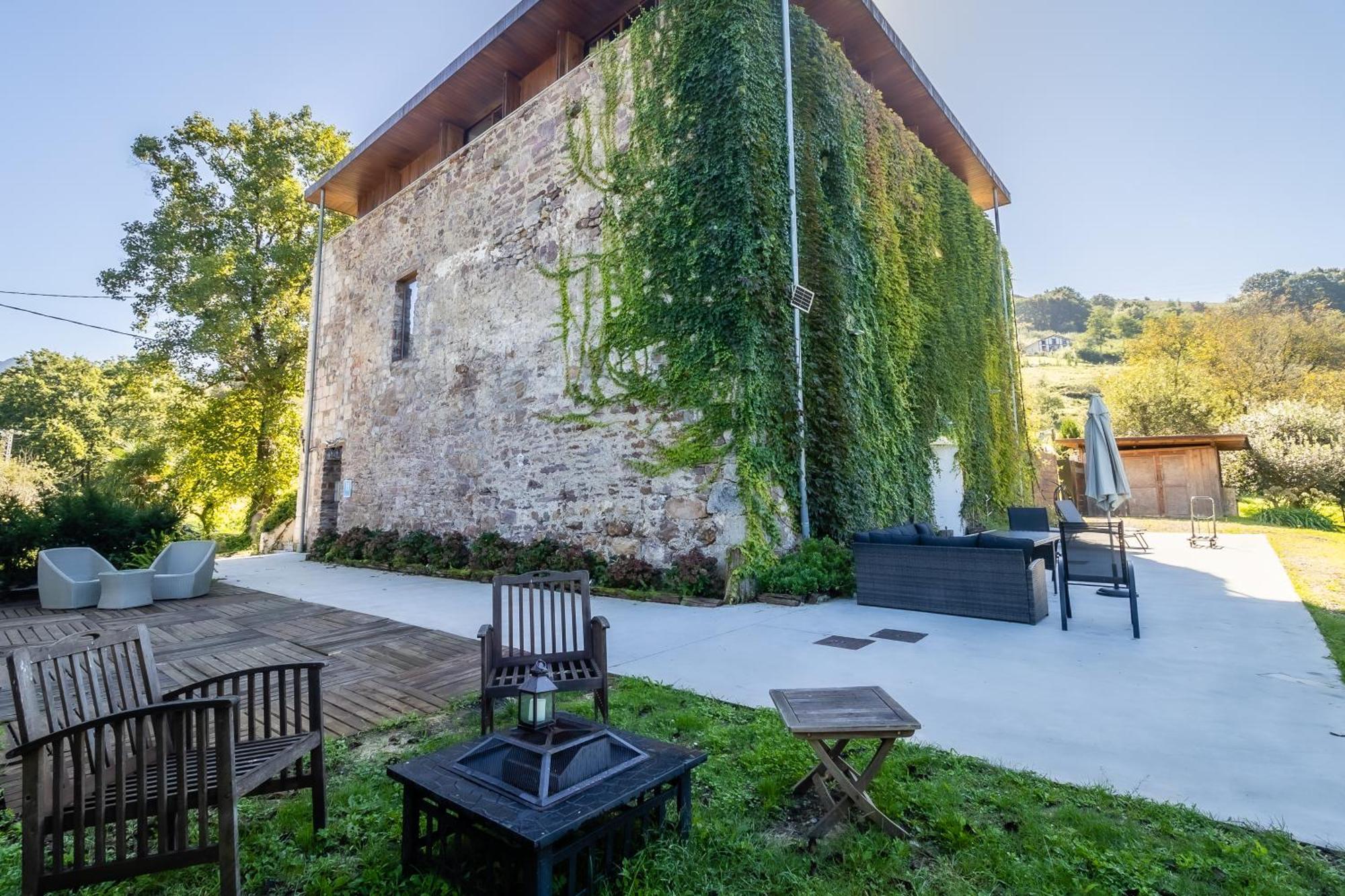 Bed and Breakfast Fagoaga Dorretxea Ergoyen Esterno foto